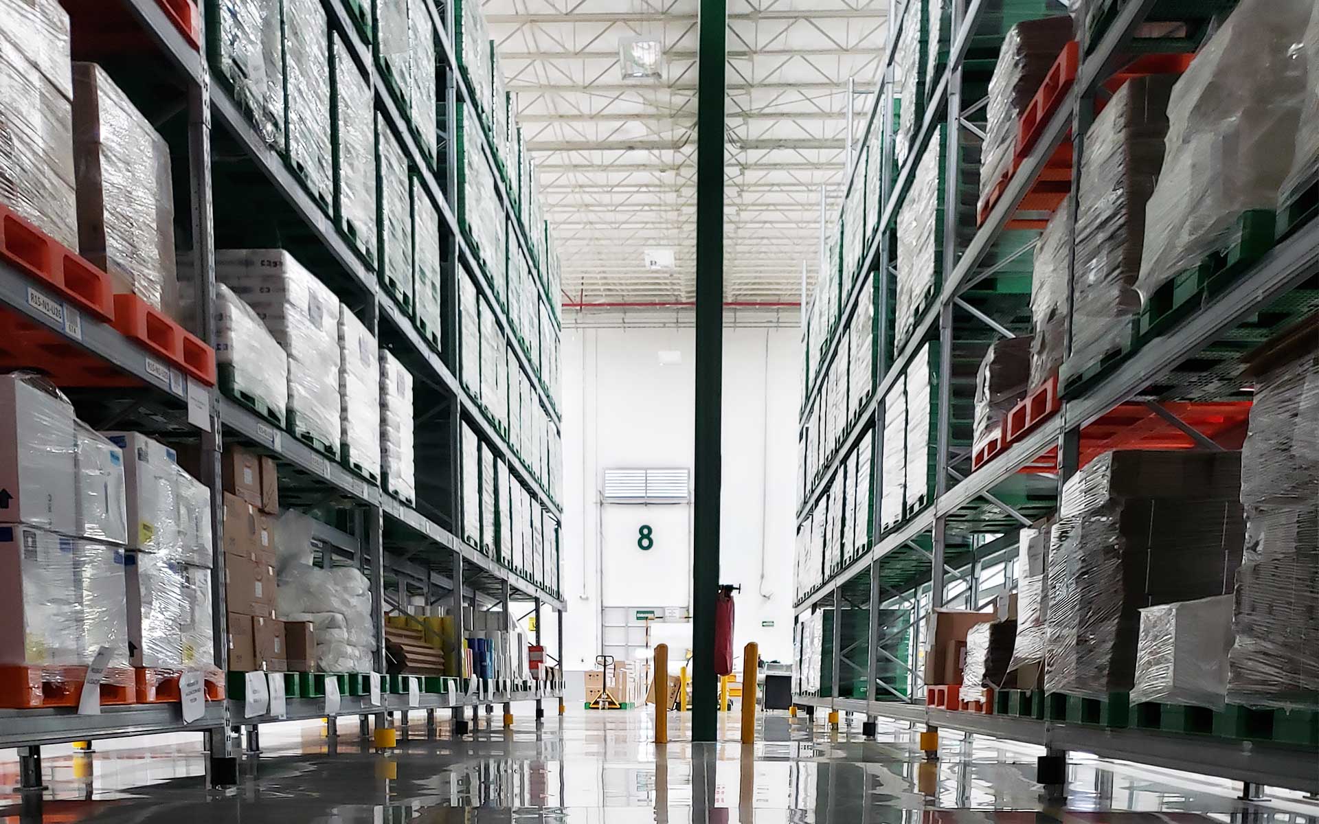 Interior de almacén